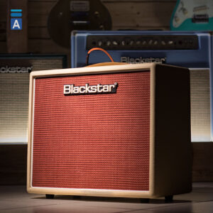 Blackstar Studio 10 6L6 gitarsko lampaško pojačalo