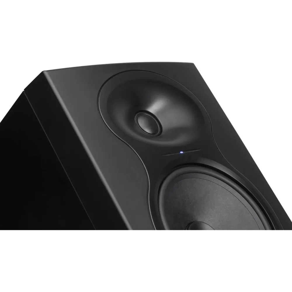 Kali Audio LP-6 V2 crni studijski monitor s prednjim portom i jasno istaknutim visokotoncem i niskotoncem – Prodaja Artist d.o.o. Banja Luka, Sarajevo.
