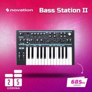 Novation Bass Station II analogni mono synth klavijature