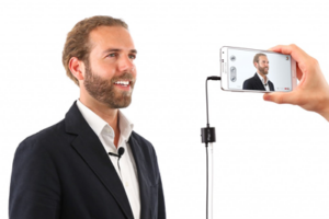 IK Multimedia iRig Mic Lav lavalier mikrofon sa TRRS priključkom za mobilne uređaje i kompjutere, idealan za snimanje i intervjue. Prodaja Artist d.o.o. Banja Luka, Sarajevo