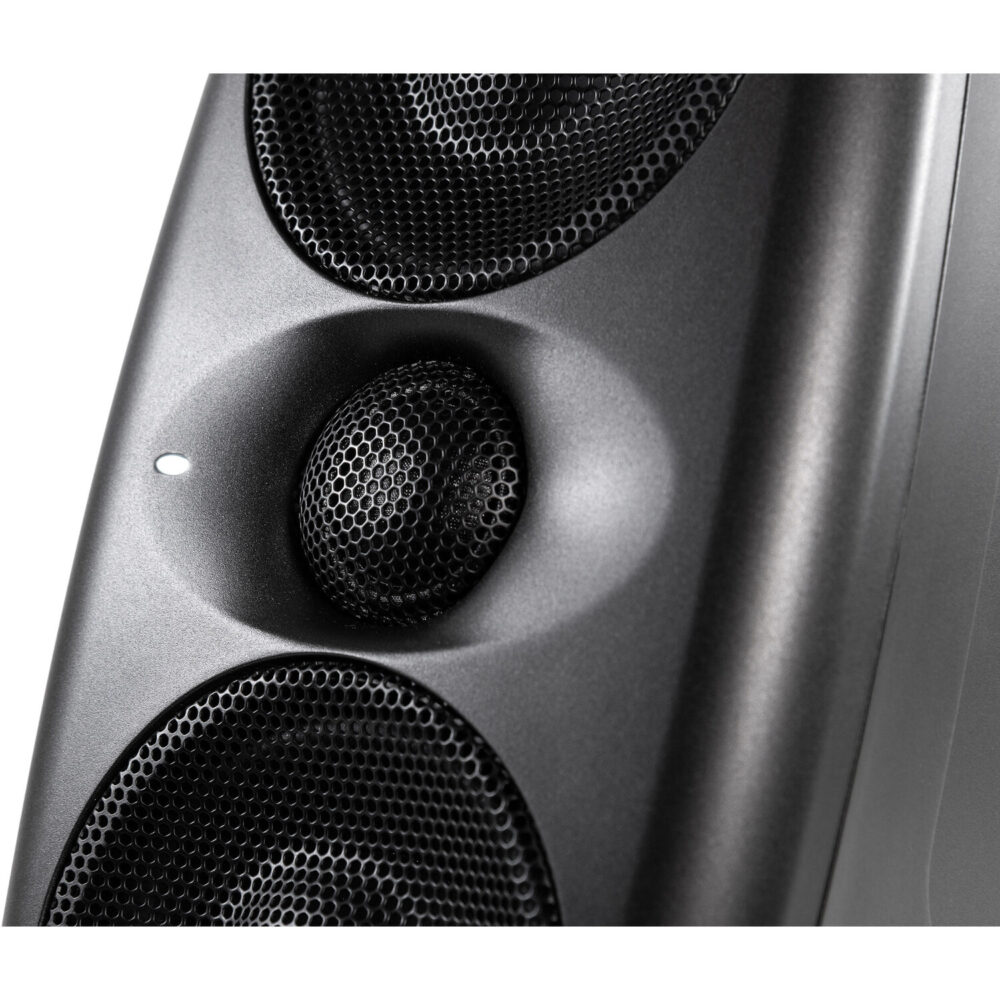 IK Multimedia iLoud MTM MKII kompaktni studijski monitori s ARC DSP kalibracijom, 100W Class-D pojačalom i preciznim zvukom. Prodaja Artist d.o.o. Banja Luka, Sarajevo, Doboj