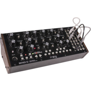 Moog Mother-32 analogni synthesizer
