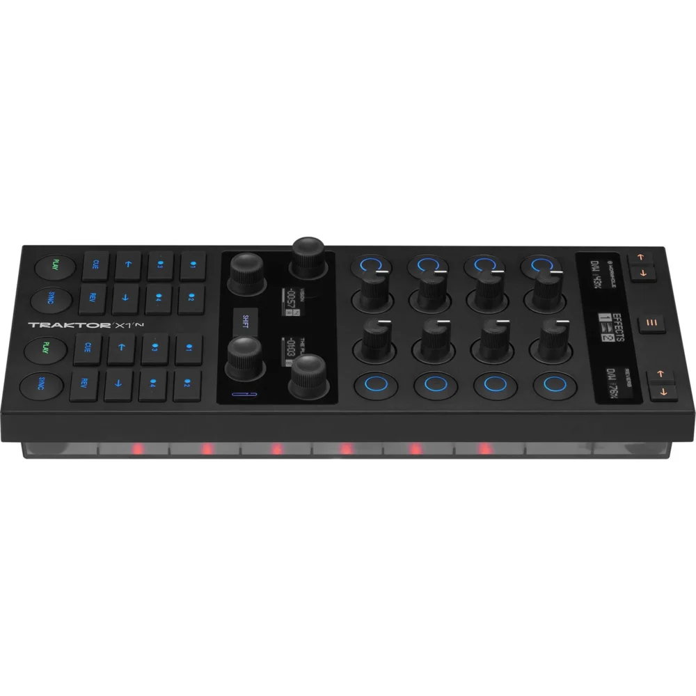 TRAKTOR X1 MK3 DJ kontroler sa OLED displejima, RGB osvjetljenjem, USB hubom i Traktor Pro seftverom. Prodaja Artist d.o.o. Banja Luka, Sarajevo, Doboj.