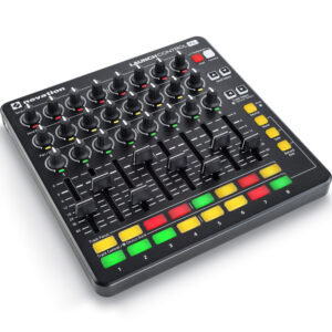 Novation Lunch Control XL MK2 MIDI kontroler