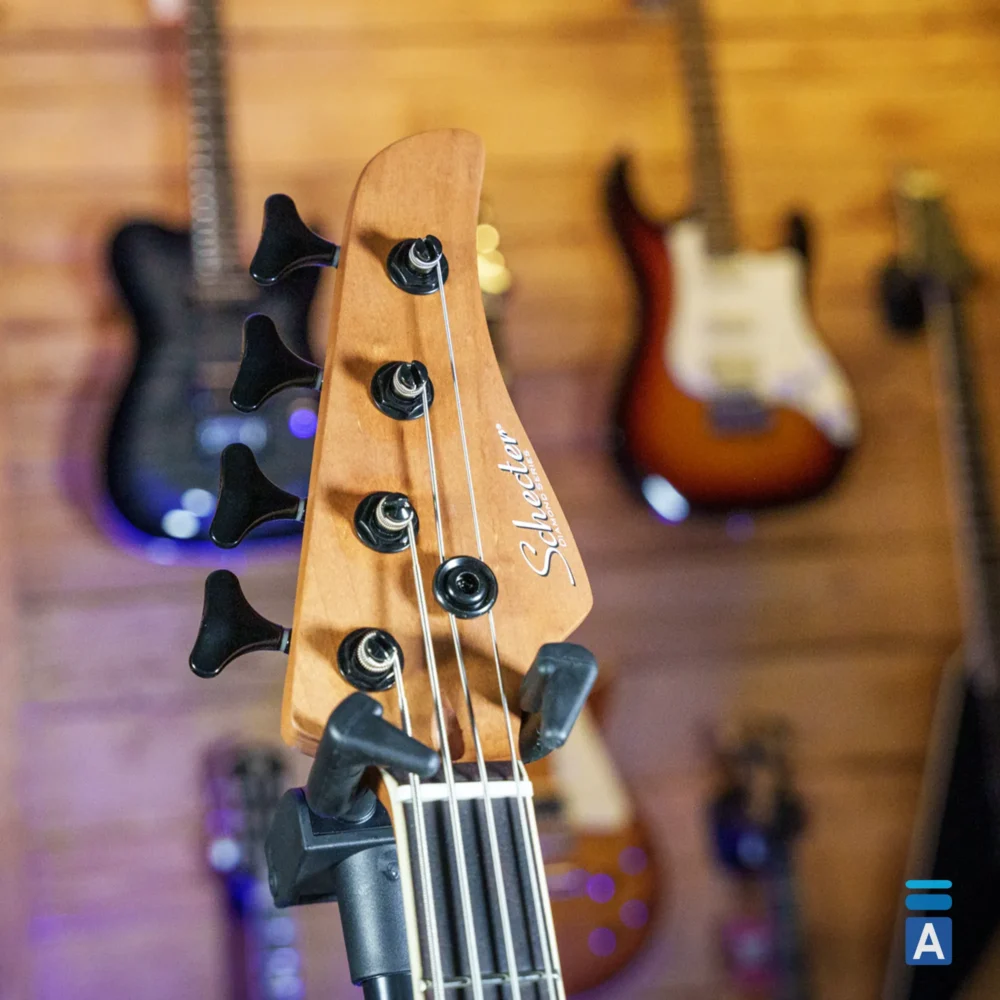 Schecter C-4 STANDARD Charcoal Satin bass gitara. Prodaja Artist d.o.o. Banja Luka, Sarajevo.