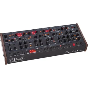 Sequential OB-6 desktop analogni synthesizer