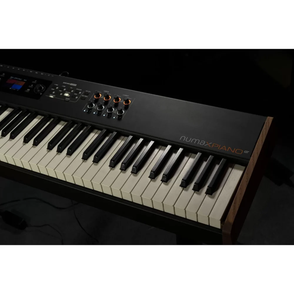 StudioLogic Numa X GT Piano digitalni klavir sa drvenom FATAR TP/400 hammer-action tipkom i naprednim modeliranjem zvuka. Prodaja Artist d.o.o. Banja Luka, Sarajevo.