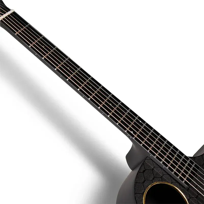 Enya X4 Pro S4EQ elektro-akustična gitara od karbonskih vlakana sa ugrađenim efektima i koferom. Prodaja Artist d.o.o. Banja Luka, Sarajevo, Doboj