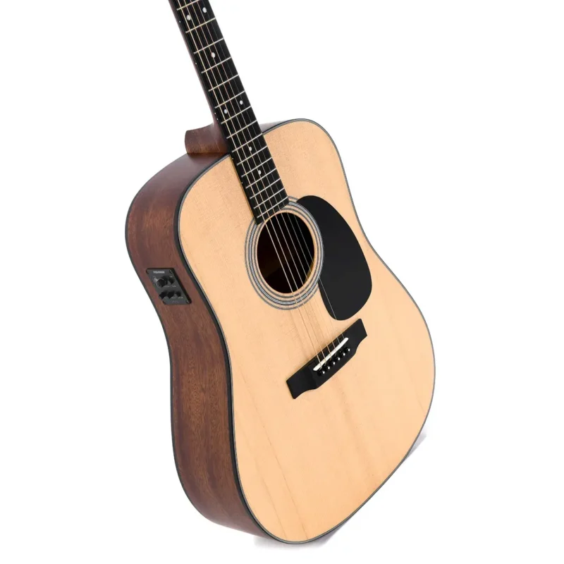 Sigma SDM-STE dreadnought gitara od punog drveta sa Fishman Presys II elektronikom i futrolom. Prodaja Artist d.o.o. Banja Luka, Sarajevo, Doboj