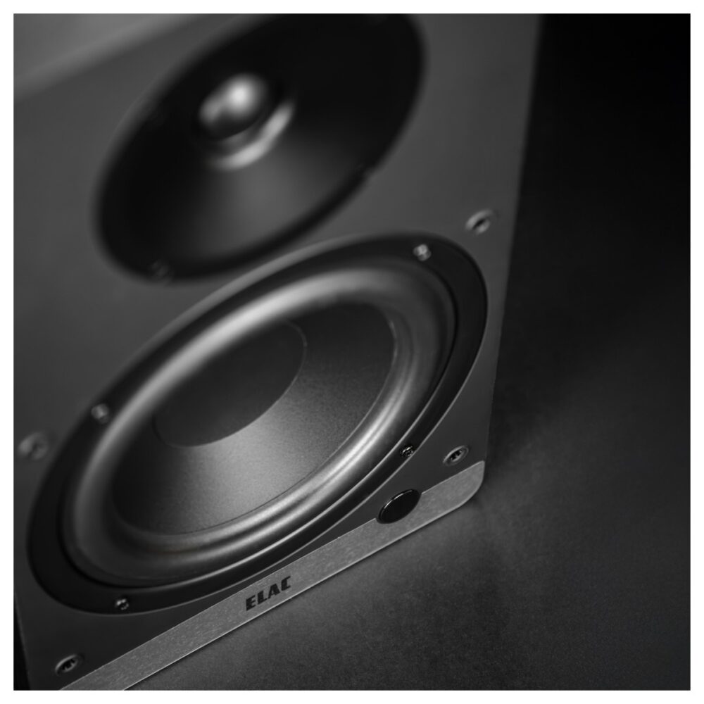 ELAC Debut ConneX DCB61 bežični zvučnici sa 6.5" wooferima i Dolby Digital dekodiranjem – višebojni dizajn i bogat stereo zvuk. Prodaja Artist d.o.o. Banja Luka, Sarajevo.