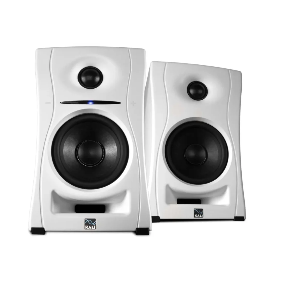 Kali Audio LP-UNF ultra-nearfield monitor par sa 4.5-inčnim wooferima i DSP optimizacijom za desktop miksanje. Prodaja Artist d.o.o. Banja Luka, Sarajevo.