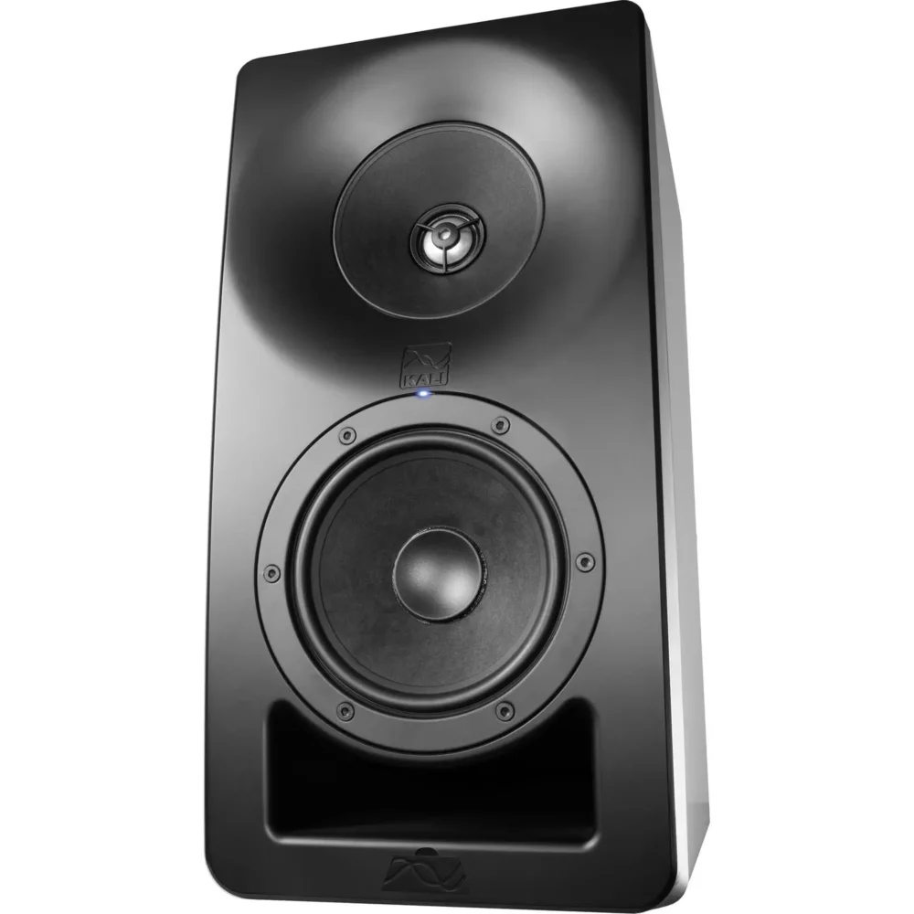 Kali Audio SM-5 trosistemski studijski monitor sa DSP kalibracijom – precizan referentni zvuk za miks i mastering. Prodaja Artist d.o.o. Banja Luka, Sarajevo.
