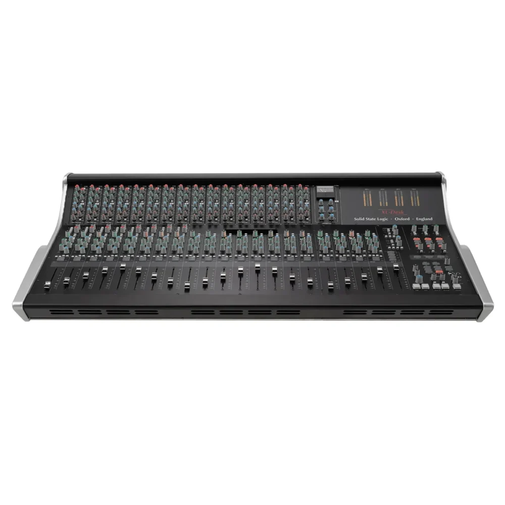 SSL XL-Desk analogna mikseta sa 18 fadera, 8 SuperAnalogue preampa i 500-serijskim slotovima za studijsku upotrebu. Prodaja Artist d.o.o. Banja Luka, Sarajevo