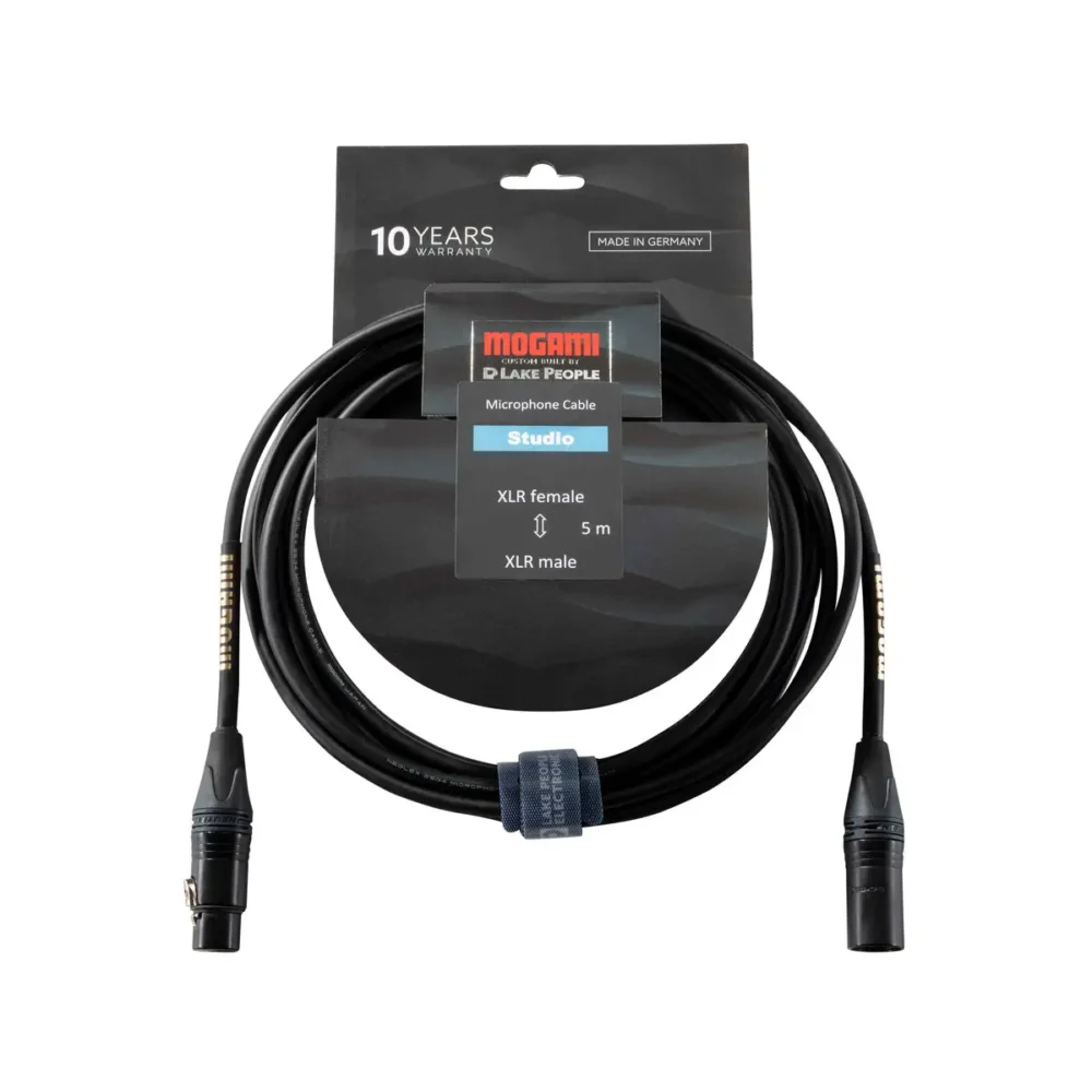 Mogami MICSTU0300BL studijski mikrofonski kabl od 3m, sa Neutrik XLR konektorima, quad-core konstrukcijom, spiralnim oklopom i vrhunskim OFC provodnicima, pruža maksimalnu zaštitu od smetnji i čistoću signala. Prodaja Artist d.o.o. Banja Luka, Sarajevo