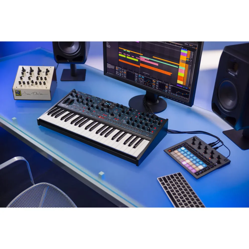 Oberheim TEO-5 – savršen spoj analognog srca i digitalne fleksibilnosti. Prodaja Artist d.o.o. prodavnice Banja Luka, Sarajevo