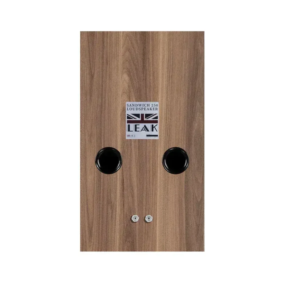 3-way vented-box zvučnici (par) sa Aluminium-Foamcore Sandwich konusima na bas (11") i srednjetonskom (4.25") drajveru, te 30mm tekstilnim visokotoncem. Frekvencijski odziv 42Hz – 26kHz (+/-3dB), osjetljivost 88.5dB, 6Ω nominalna impedansa, preporučena snaga pojačala 25–250W. Prodaja u Artist d.o.o. prodavnicama Banja Luka, Sarajevo.