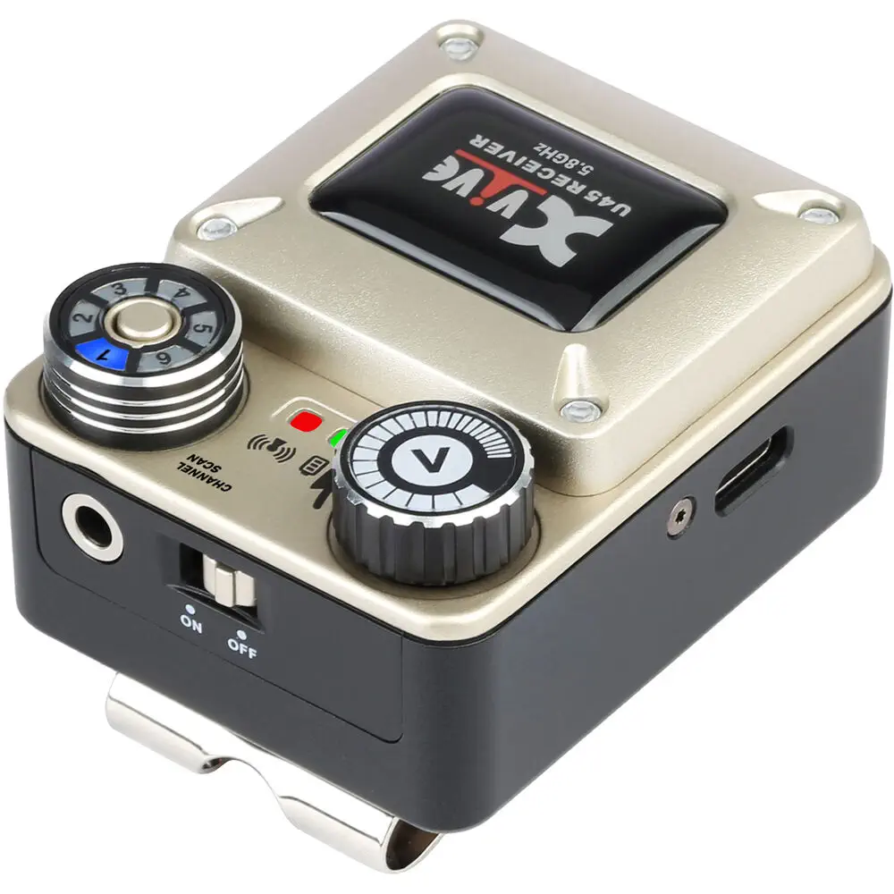 Xvive U45T9, bežični monitoring, in-ear monitoring sistem, Xvive T9 slušalice, 5.8 GHz monitoring, monitoring za pjevače, oprema za binu, bežične slušalice za muzičare. Prodaja u Artist d.o.o. prodavnicama Banja Luka, Sarajevo.