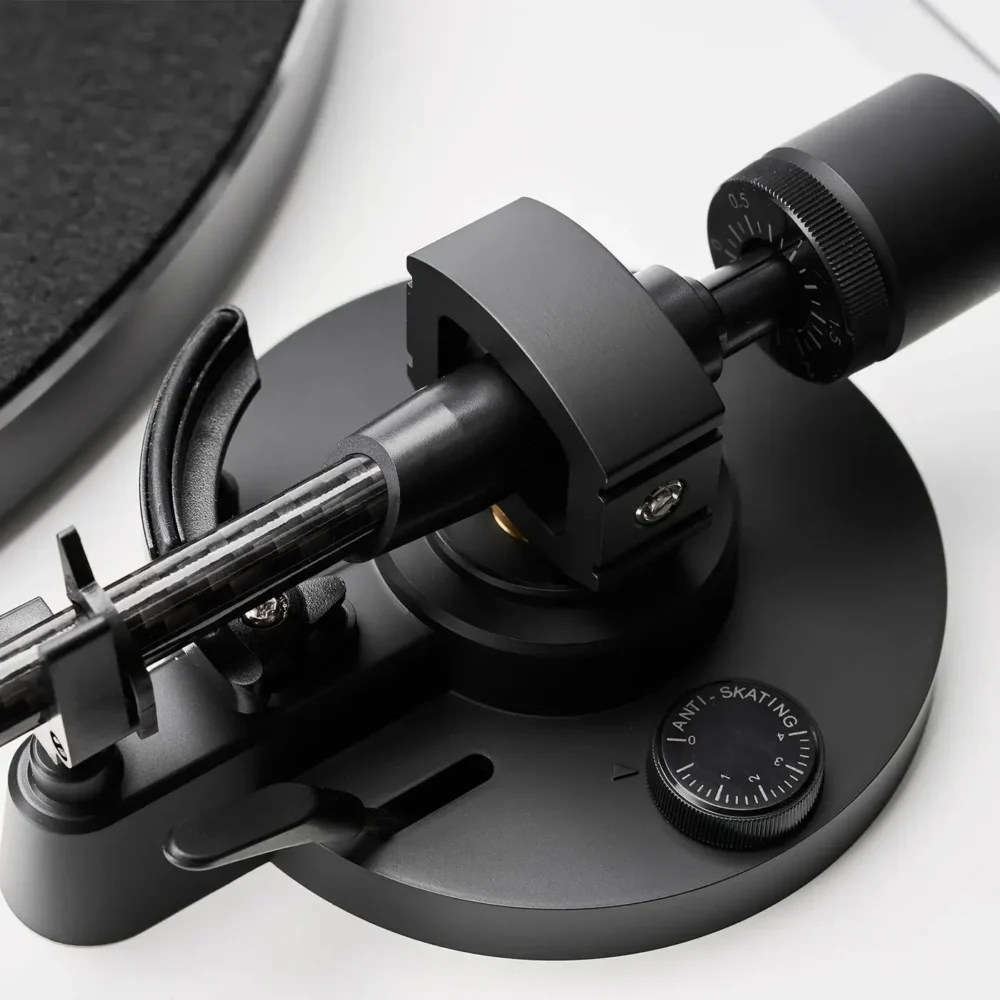 Argon Audio TT-3 PLUS, gramofon sa RIAA, gramofon sa karbonskom ručkom, Hi-Fi gramofon, Ortofon 2M Red, gramofon za ploče, Artist d.o.o. Prodaja u Artist d.o.o. prodavnicama Banja Luka, Sarajevo.