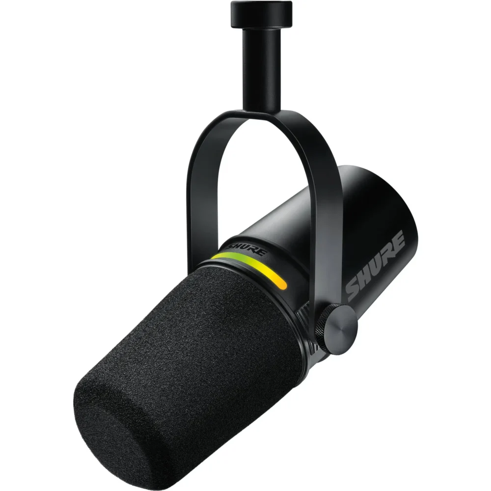 Shure MV7+, dinamički mikrofon, podcast mikrofon, USB-C mikrofon, XLR mikrofon, Gator stalak, MOTIV Mix, broadcast zvuk. Prodaja u Artist d.o.o. prodavnicama Banja Luka, Sarajevo.