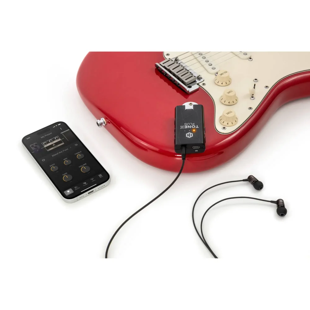 IK Multimedia TONEX Plug, TONEX pojačalo za slušalice, gitarsko džepno pojačalo, simulator pojačala, amplug, gitarski interfejs za telefon, TONEX ampplug. Prodaja u Artist d.o.o. prodavnicama Banja Luka, Sarajevo.