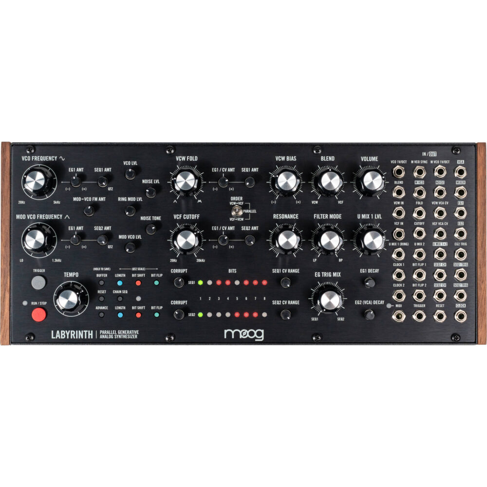 Moog Labyrinth, analogni sintejsajzer, modularni synth, Moog sekvencer, Eurorack modul, generativni sintejsajzer, polu-modularni synth. Prodaja u Artist d.o.o. prodavnicama Banja Luka, Sarajevo.