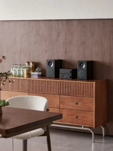 Tangent Tuner III, Tangent tjuner, internet radio tjuner, kompaktni radio prijemnik, DAB tjuner, digitalni radio prijemnik, Tangent Ampster tuner, Toslink radio tuner. Prodaja u Artist d.o.o. prodavnicama Banja Luka, Sarajevo.