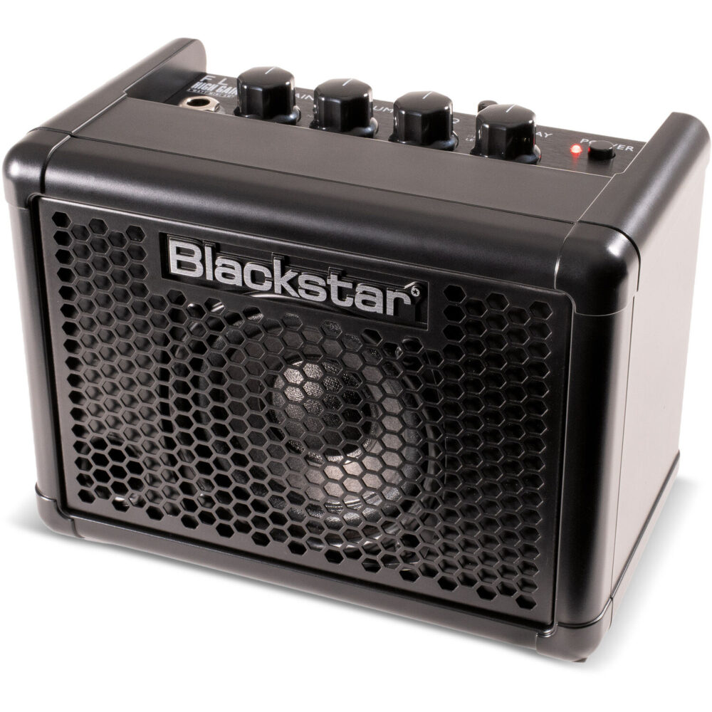 Blackstar Fly 3 High Gain prenosno mini gitarsko pojačalo snage 3W sa Nitro kanalom, ISF kontrolom tona i ugrađenim delay efektom. Prodaja u Artist d.o.o. prodavnicama Banja Luka, Sarajevo.