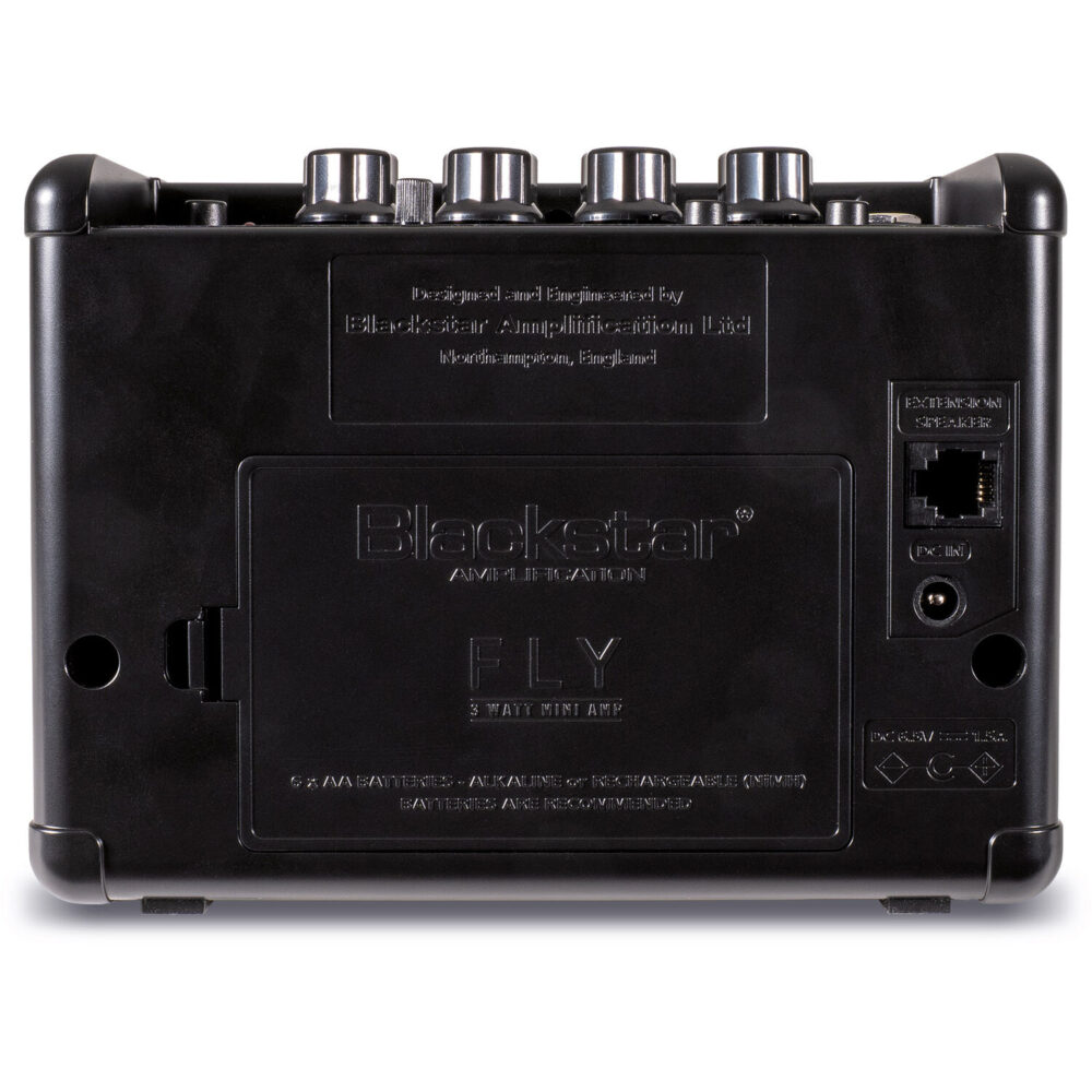 Blackstar Fly 3 High Gain prenosno mini gitarsko pojačalo snage 3W sa Nitro kanalom, ISF kontrolom tona i ugrađenim delay efektom. Prodaja u Artist d.o.o. prodavnicama Banja Luka, Sarajevo.