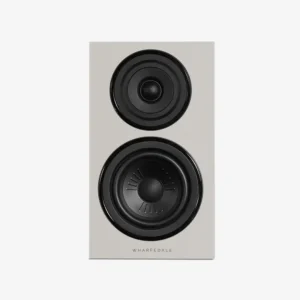 Wharfedale Diamond 12.1i kompaktni bookshelf hi-fi zvučnici snage 100W sa 5" Klarity drajverom i bass reflex dizajnom. Prodaja u Artist d.o.o. prodavnicama Banja Luka, Sarajevo.